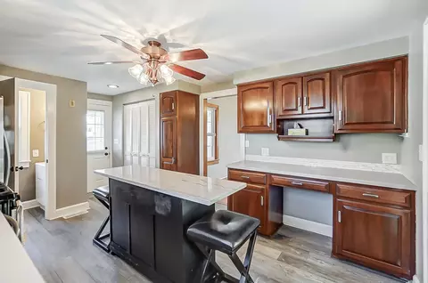 Kitchen - 260 W Harding Rd, Springfield, OH 45504 photo 2 of 3
