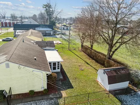 Exterior - 92 Maureen Dr, Heath, OH 43056 photo 2 of 3