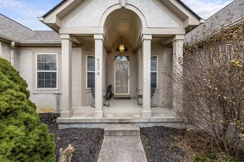 Exterior - 6376 Sumner Loop, Dublin, OH 43016 photo 2 of 4