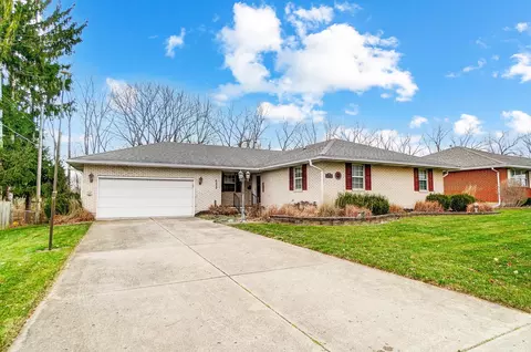 4229 Tacoma St, Springfield, OH 45503 photo 2