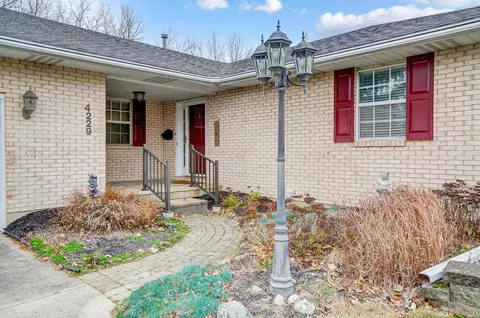 4229 Tacoma St, Springfield, OH 45503 photo 3