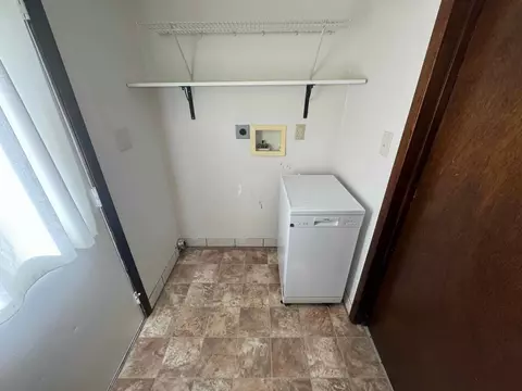 Other - 25 E Cuyuga Dr, Powell, OH 43065 photo 2 of 4