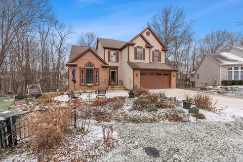 216 Alder Ct, Delaware, OH 43015