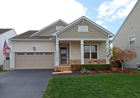 303 Rockbrook Crossing Ct, Galloway, OH 43119
