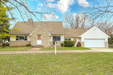 1830 Walker Rd, Hilliard, OH 43026