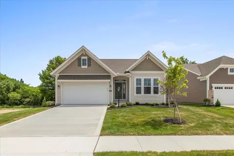 1692 Skyview Dr, Marysville, OH 43040