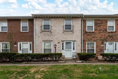 1068 Hardesty Pl W, Columbus, OH 43204