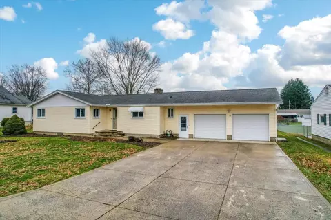 113 Dennison St, Hebron, OH 43025 photo 4