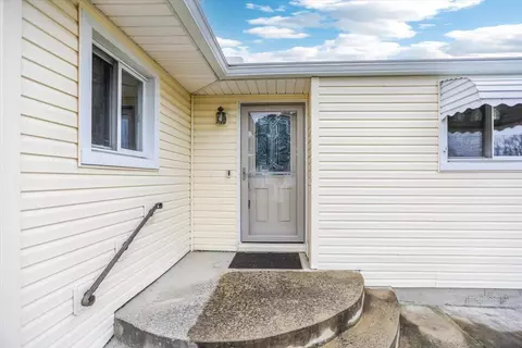 113 Dennison St, Hebron, OH 43025 photo 13