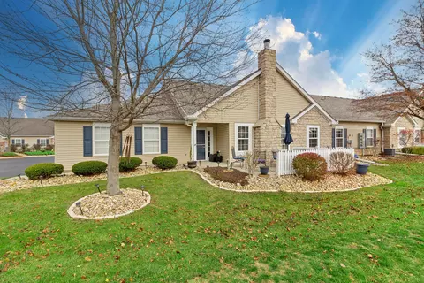 6641 Eagle Ridge Ln #12B, Canal Winchester, OH 43110