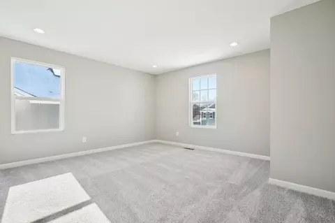 209 Isleta Dr, Pataskala, OH 43062 photo 24