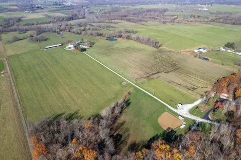 7613 Hockman Rd, Russellville, OH 45168