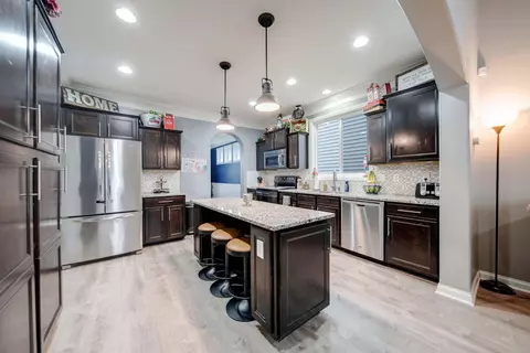 Kitchen - 5610 Freedom Run, Orient, OH 43146 photo 2 of 3