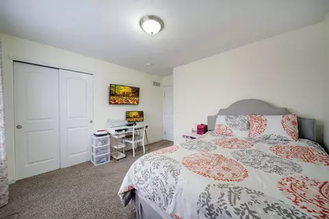 Bedroom - 5610 Freedom Run, Orient, OH 43146 photo 6 of 7