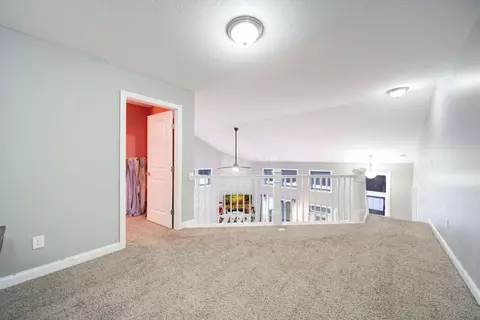 Entry Way - 5610 Freedom Run, Orient, OH 43146 photo 8 of 9