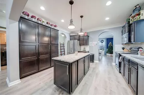 Kitchen - 5610 Freedom Run, Orient, OH 43146 photo 3 of 3