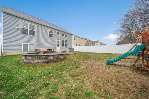 Exterior - 5610 Freedom Run, Orient, OH 43146 photo 11 of 16