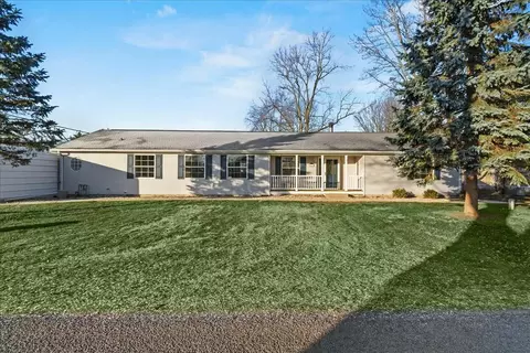 7357 Edison St, Russells Point, OH 43348