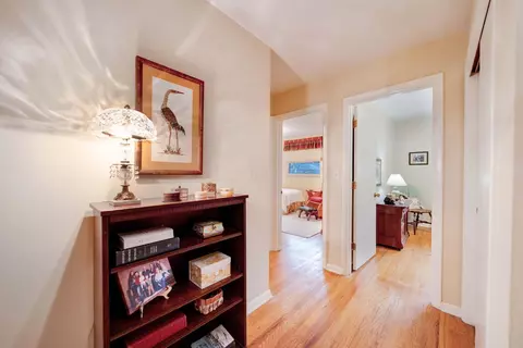 1409 Devonhurst Dr, Columbus, OH 43232 photo 20