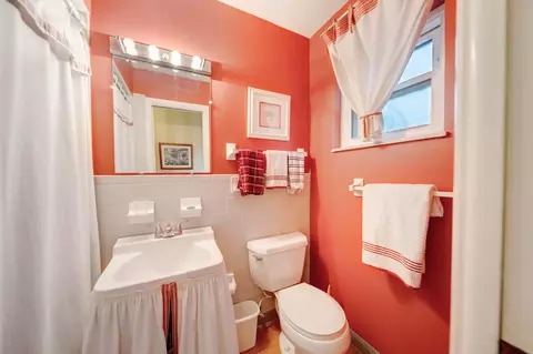 1409 Devonhurst Dr, Columbus, OH 43232 photo 31