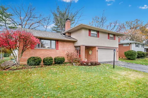1409 Devonhurst Dr, Columbus, OH 43232 photo 6