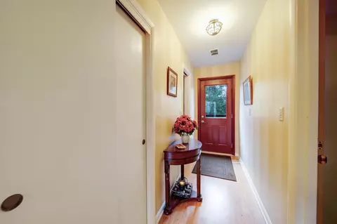 1409 Devonhurst Dr, Columbus, OH 43232 photo 28
