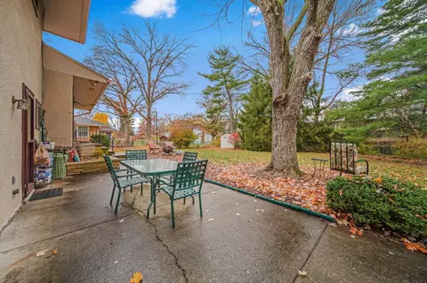 1409 Devonhurst Dr, Columbus, OH 43232 photo 47