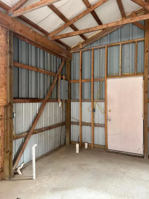 33461 Oliver Rd, Logan, OH 43138 photo 7