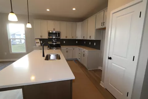 5505 Comet View Way, Powell, OH 43065 photo 3