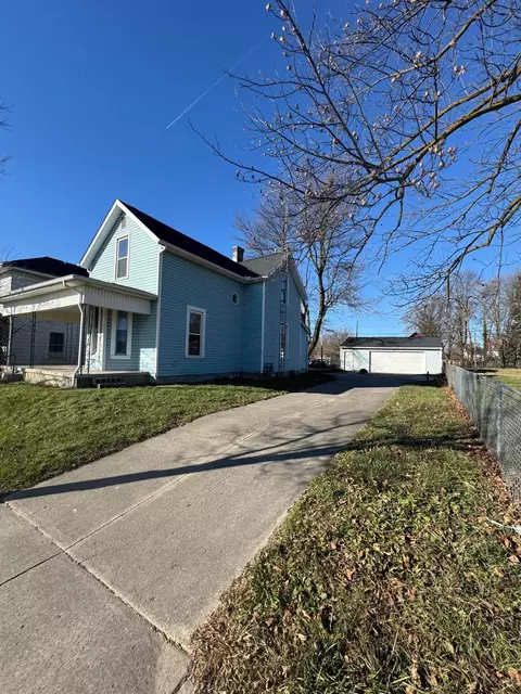 18 Woodward St, South Charleston, OH 45368