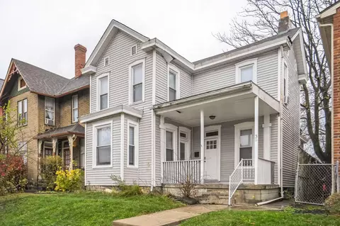 35 E Duncan St, Columbus, OH 43202 photo 1
