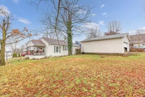 553 Eastern Ave, Bellefontaine, OH 43311
