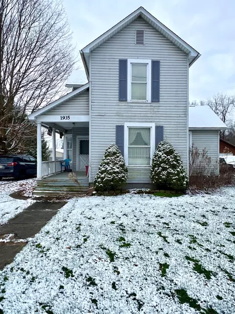 1935 Cherry Valley Rd, Newark, OH 43055