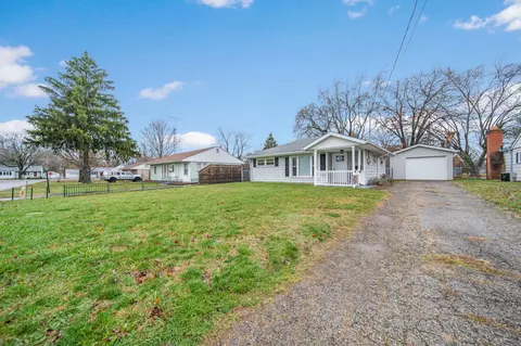 Exterior - 1292 Eckley Dr, Marion, OH 43302 photo 2 of 11