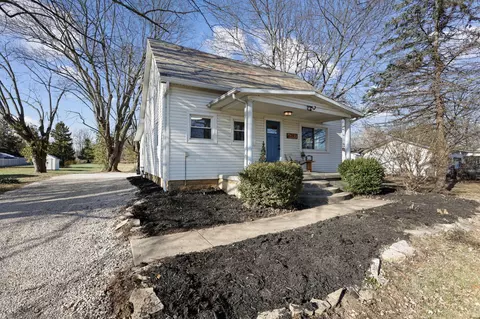 6292 Mink St SW, Pataskala, OH 43062