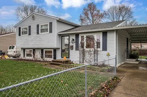 3416 Arnsby Rd, Columbus, OH 43232