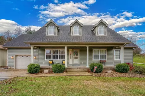 Exterior - 103 Sheward Rd, Jackson, OH 45640 photo 2 of 12