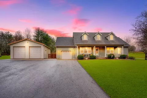 103 Sheward Rd, Jackson, OH 45640