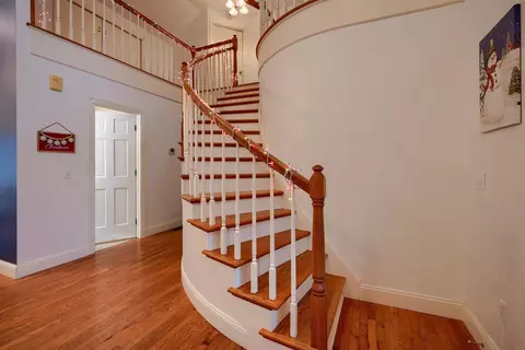 Entry Way - 103 Sheward Rd, Jackson, OH 45640 photo 3 of 5