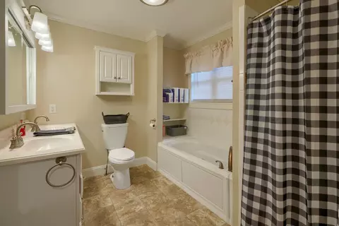 Bath - 103 Sheward Rd, Jackson, OH 45640 photo 1 of 2