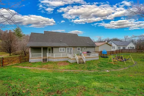 Exterior - 103 Sheward Rd, Jackson, OH 45640 photo 5 of 12