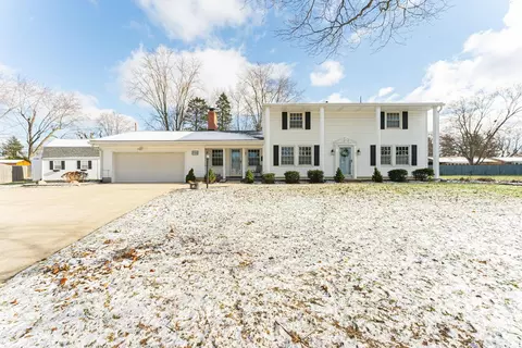 998 Normandy Cir, Marion, OH 43302