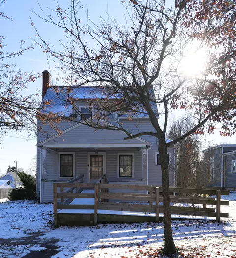 403 Pleasant St, Ashland, OH 44805