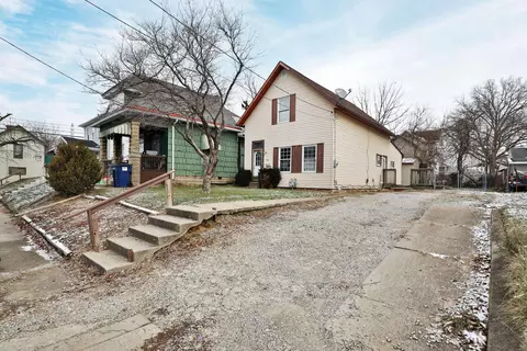 74 N 8th St, Newark, OH 43055