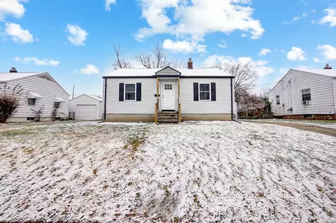 1418 Amherst Rd, Springfield, OH 45504 photo 2
