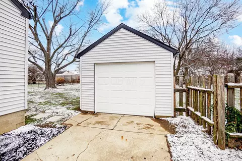 1418 Amherst Rd, Springfield, OH 45504 photo 31
