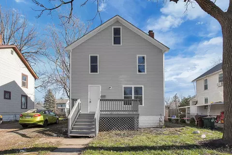 2494 Parkwood Ave, Columbus, OH 43211