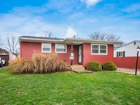 3010 Westmoor Dr, Columbus, OH 43204