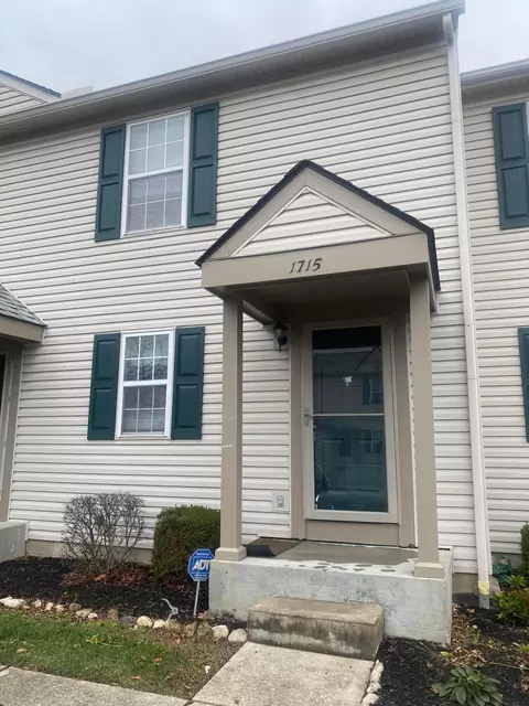 1715 Ridgebury Dr, Hilliard, OH 43026