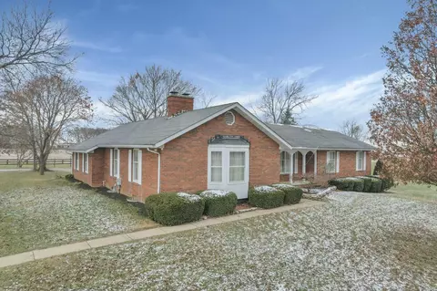 6015 Lithopolis Winchester Rd, Canal Winchester, OH 43110